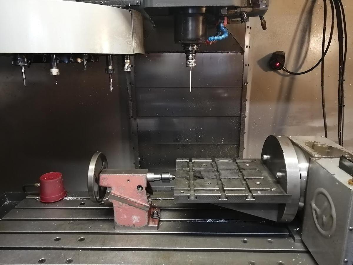 Gebraucht HAAS VF3-DHE (2004)