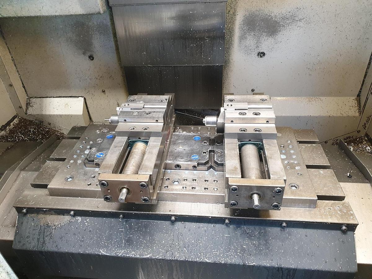 Used NEXUS 410 A MAZAK