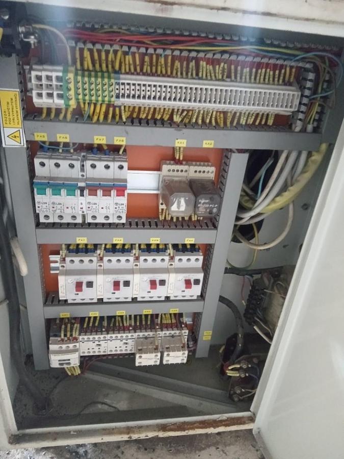 Surface grinder Zbrojovka Brno -
