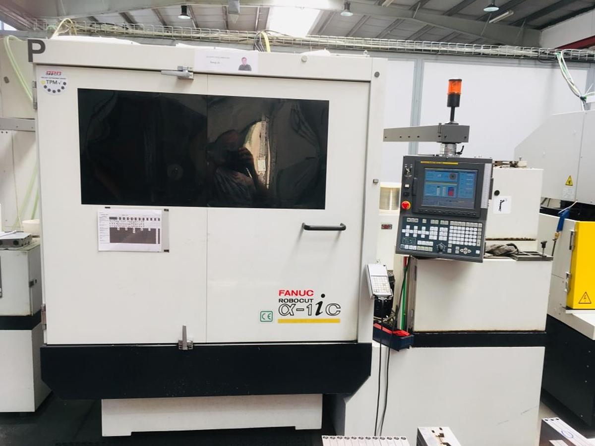 Used FANUC ROBOCUT alpha-1ic