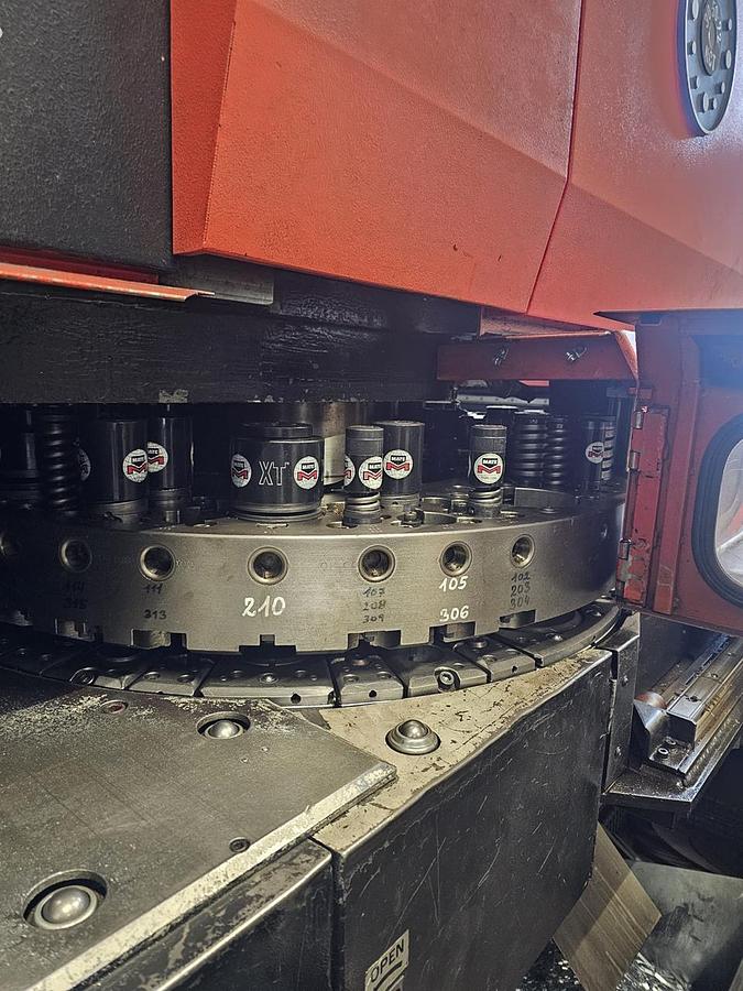 Gebraucht AMADA PEGA-357