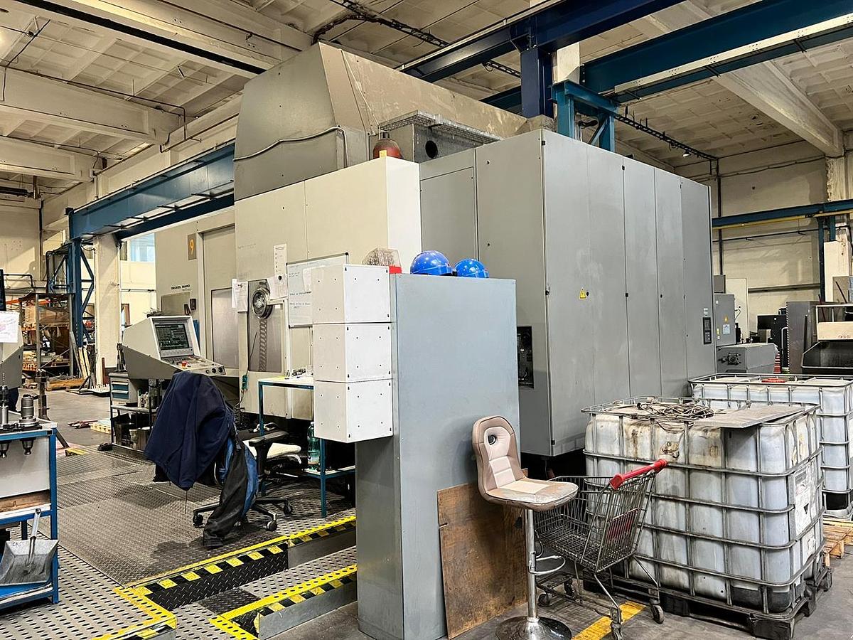 Used DECKEL MAHO DMU 200 P