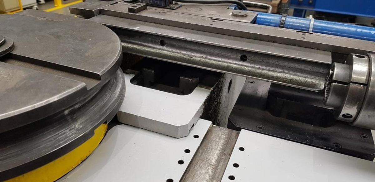 Used Unicorn ESK IB 40 Microstep CNC