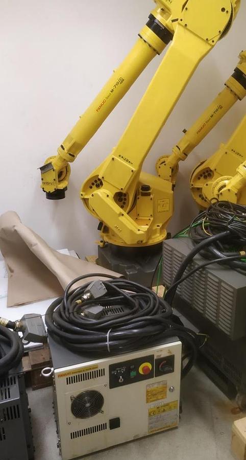 Used FANUC M-710iC/45