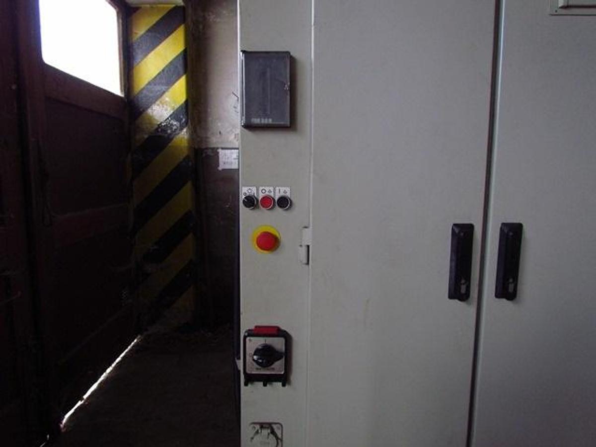 Použitý Schütte WU 400 CNC-4
