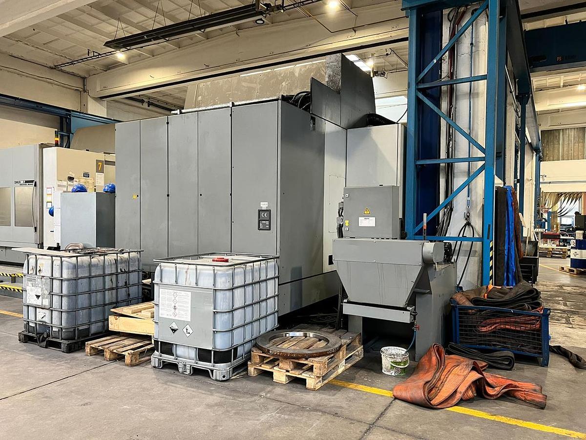Used DECKEL MAHO DMU 200 P