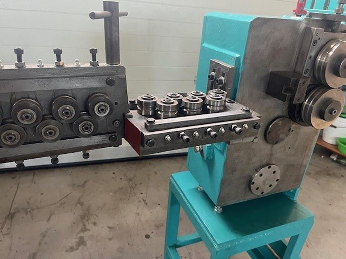 Used Wire straightening machine