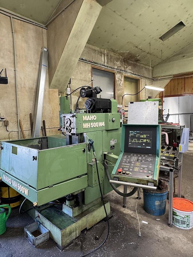 CNC milling machine MAHO MH 500 W4