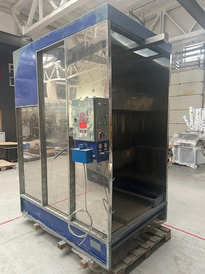 Used Surfin Spray booth for powder coating shop