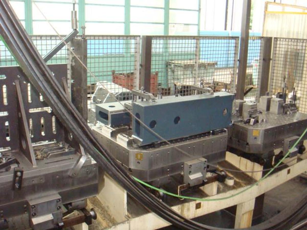 Used HÜLLER HILLE NB-H260