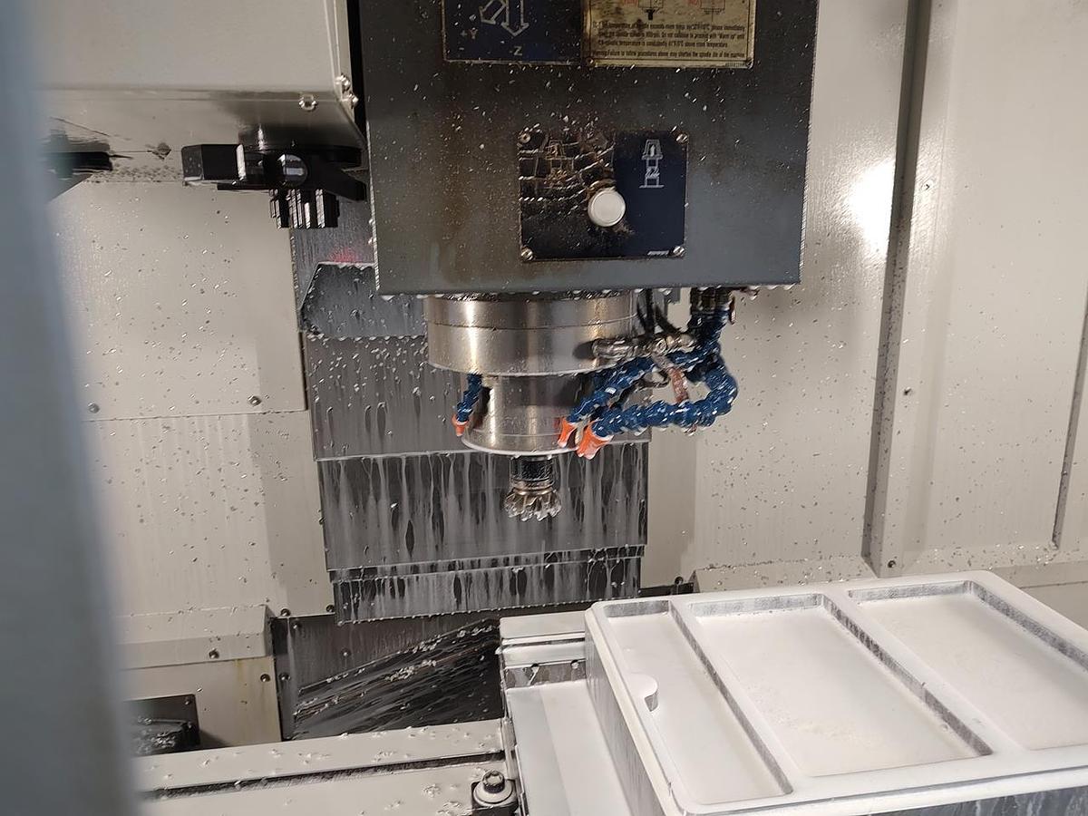 Gebraucht YCM NSV156A