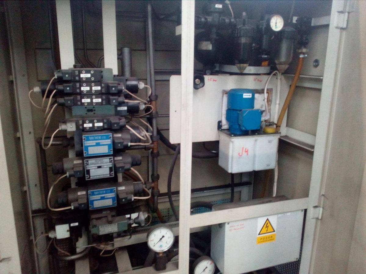 Použitý TOS SKQ12 CNC