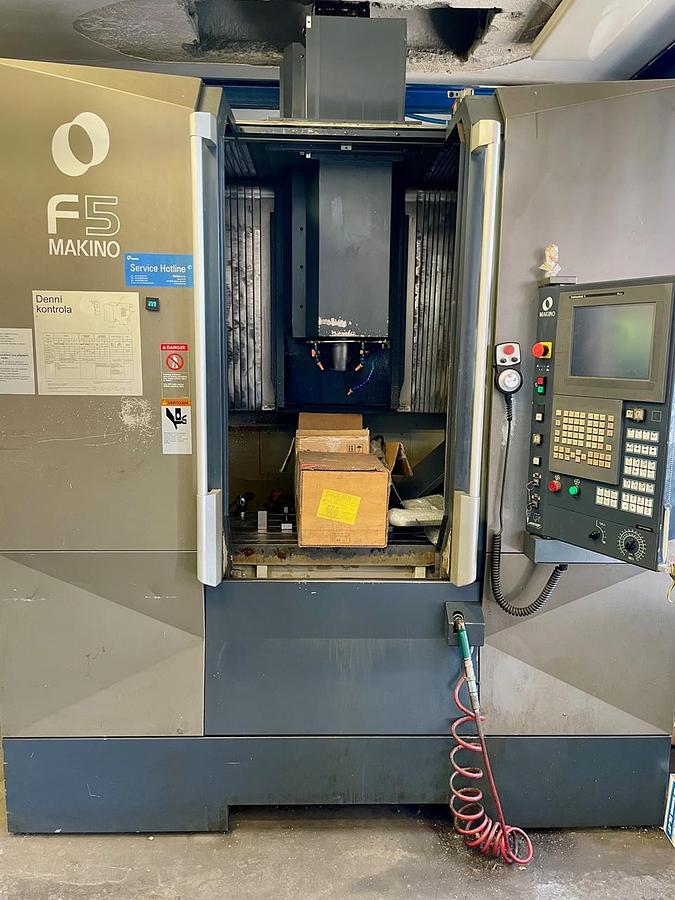 Použitý MAKINO F5
