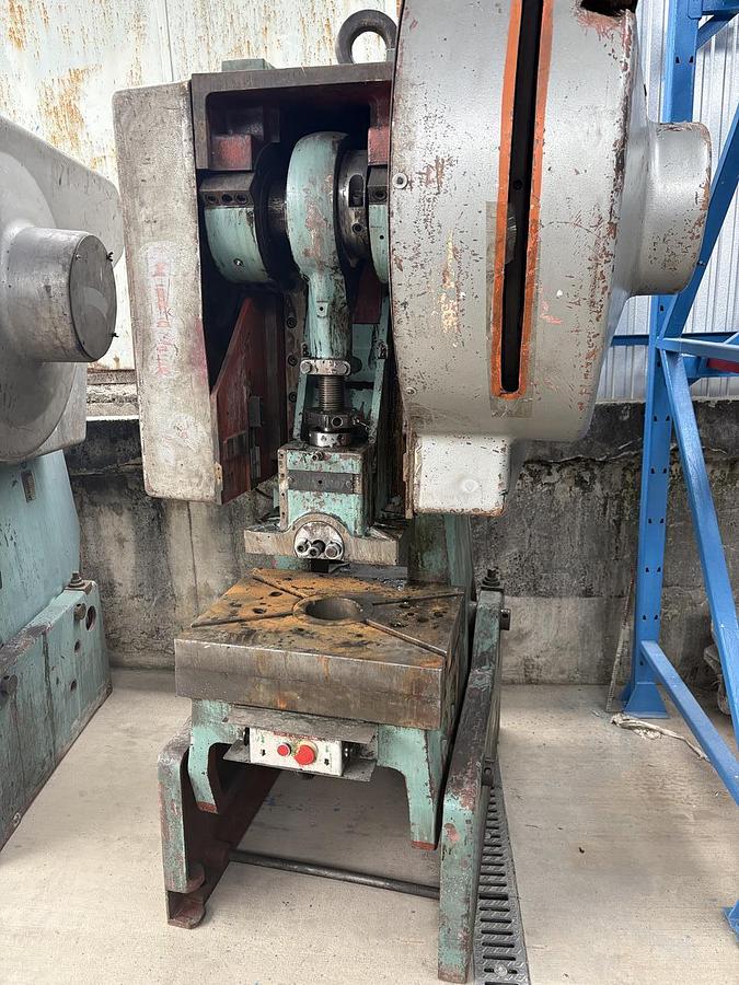 Used SMERAL LEN 40 P