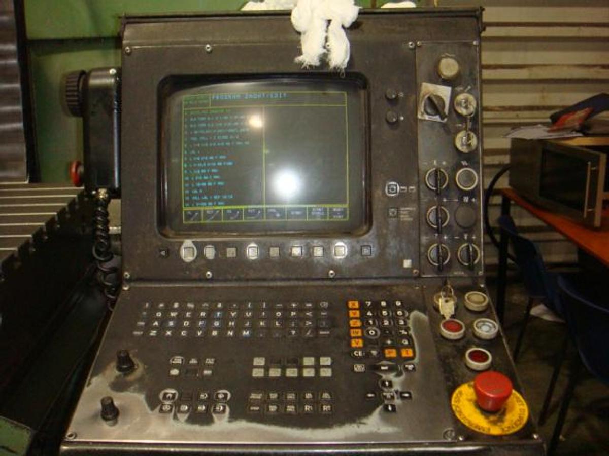 Gebraucht TOS FNG 63 CNC