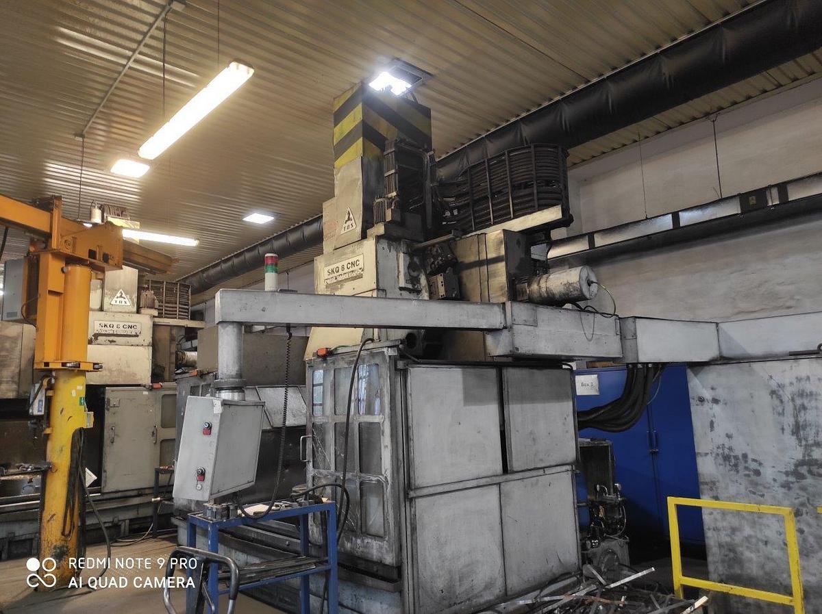 Used TOS SKQ 8 CNC