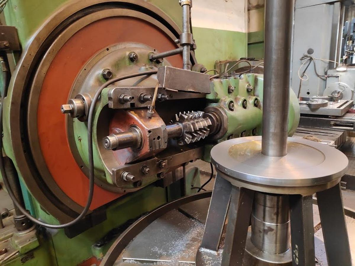 Gebraucht TOS FO 16