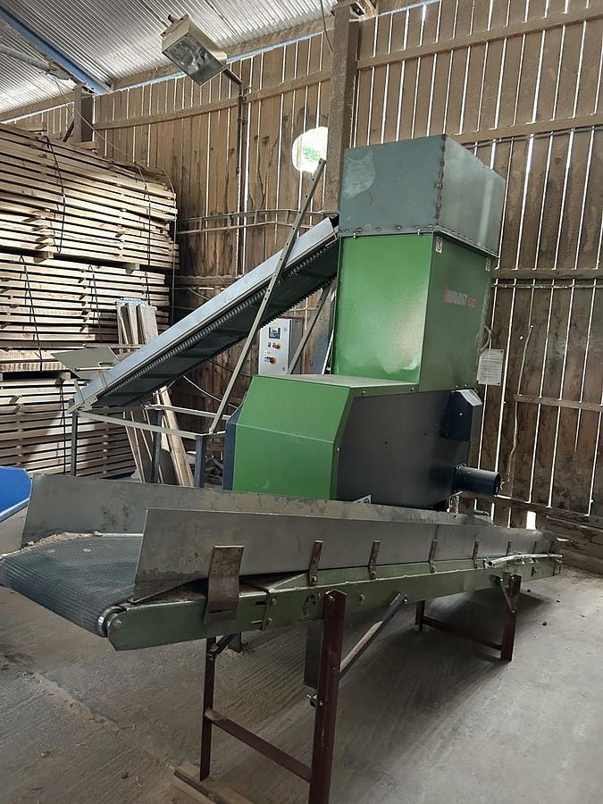 Použitý Robust SD60