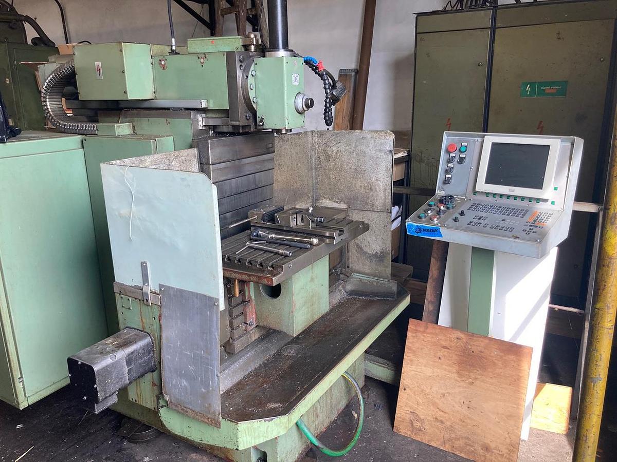 Used TOS FNG 32 CNC