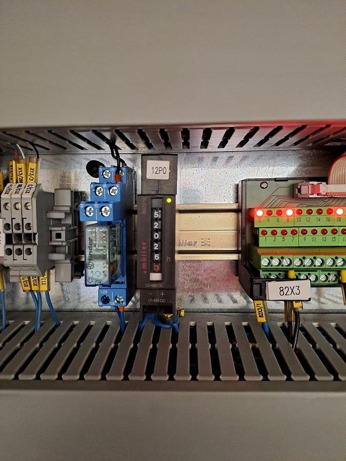 Used SPINNER TC60052SMCY