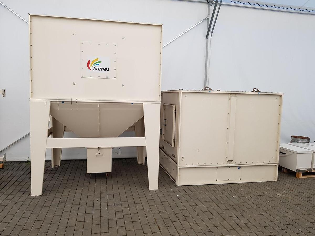 Used Sames Painting booth