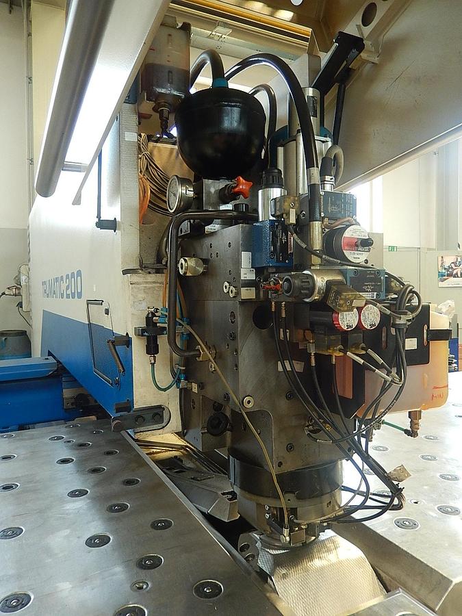 Gebraucht TRUMPF TC 200 R