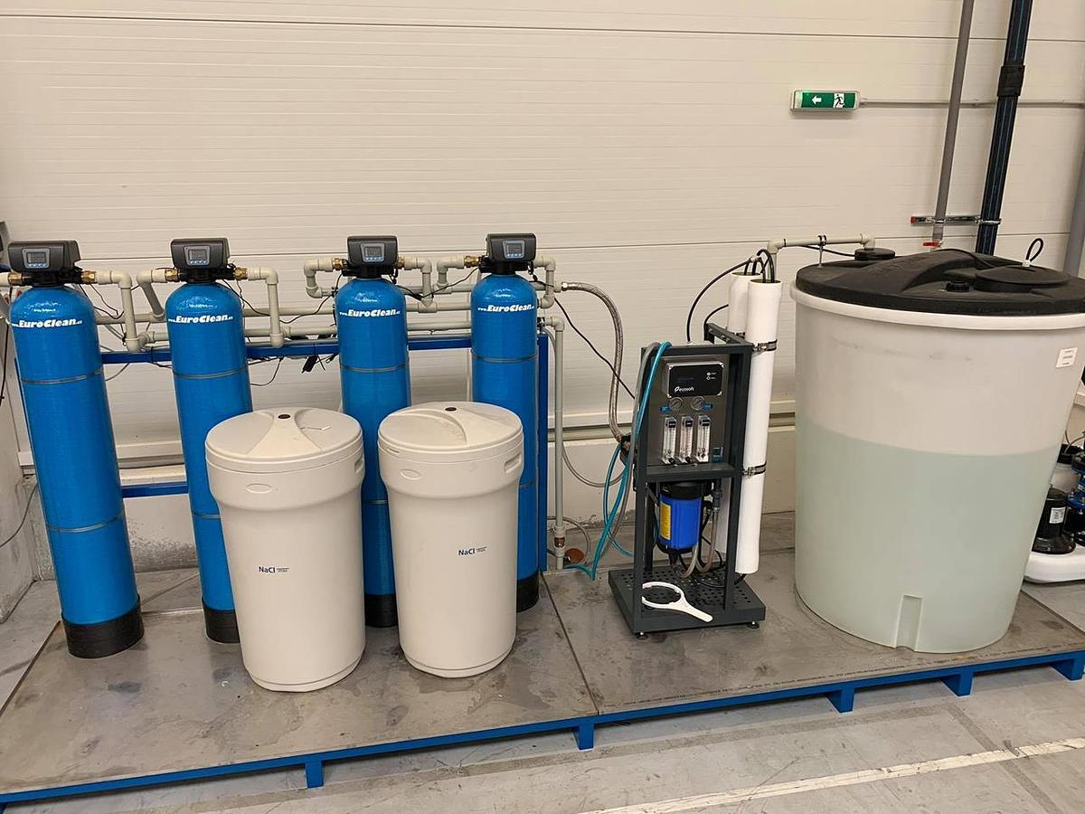 Used Ecosoft Demi Water Device