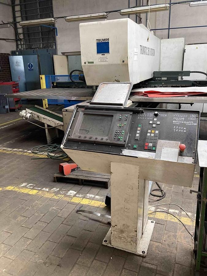 Card punch machine Trumpf Trumatic 260 Rotation