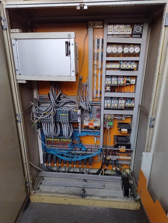 Použitý LEIFELD PNC 750