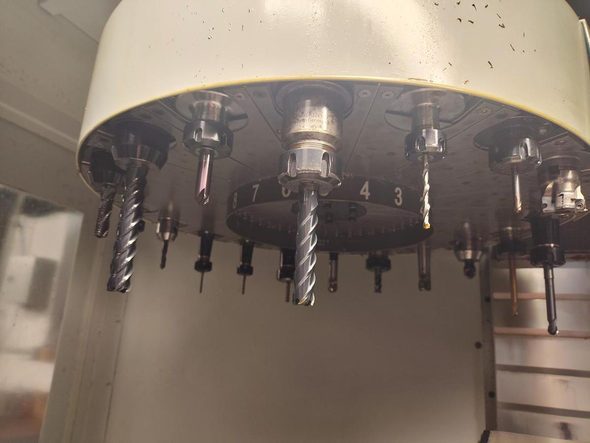 Used HAAS VF-3
