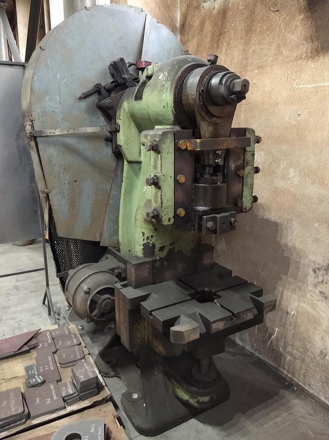 Gebraucht SMERAL LE 32