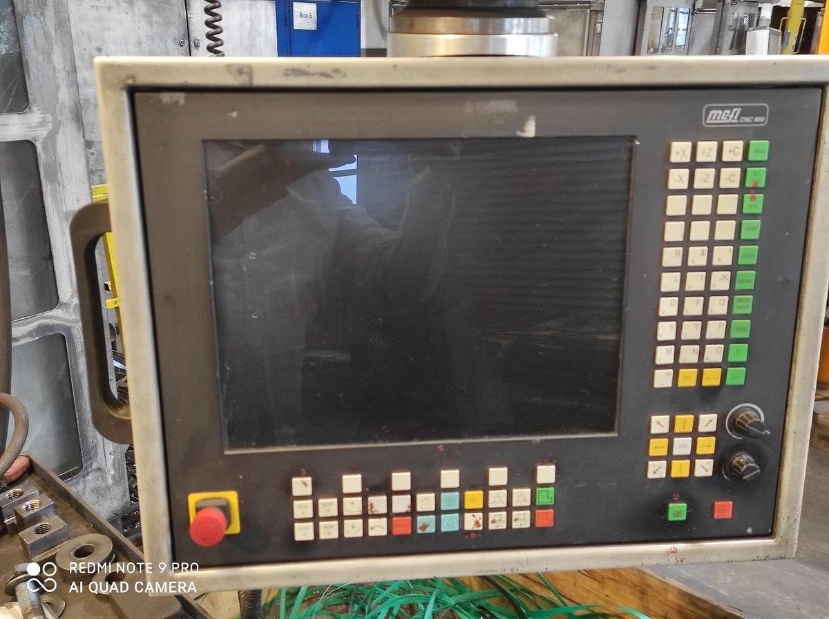 Used TOS SKQ 8 CNC