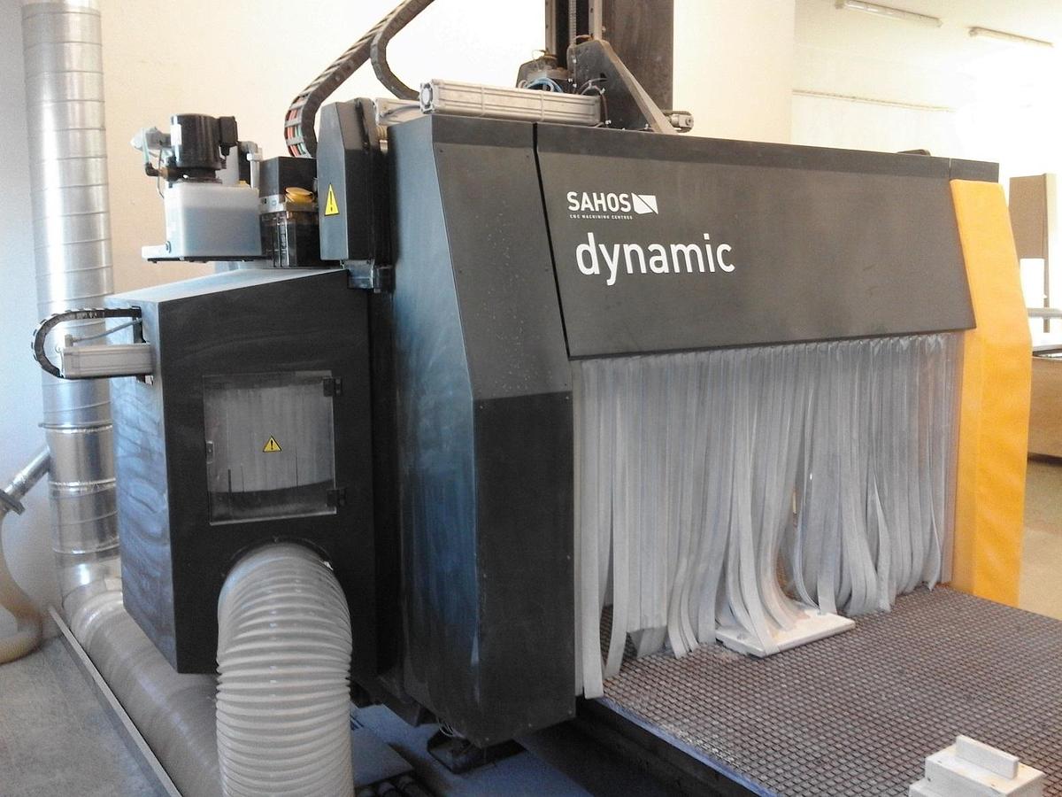 Used SAHOS DYNAMIC FC 3000 CNC