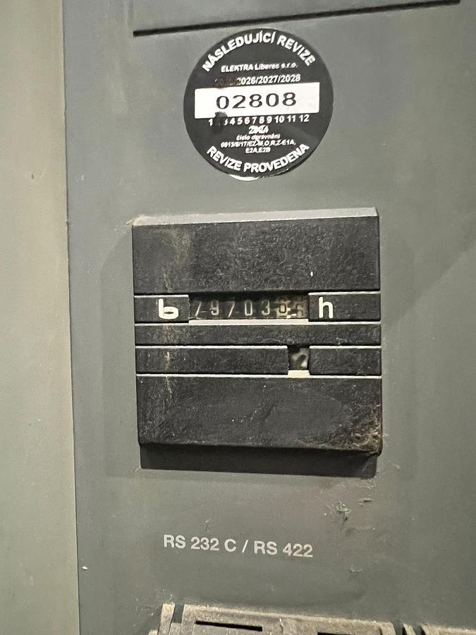 Used DECKEL MAHO DMU 200 P