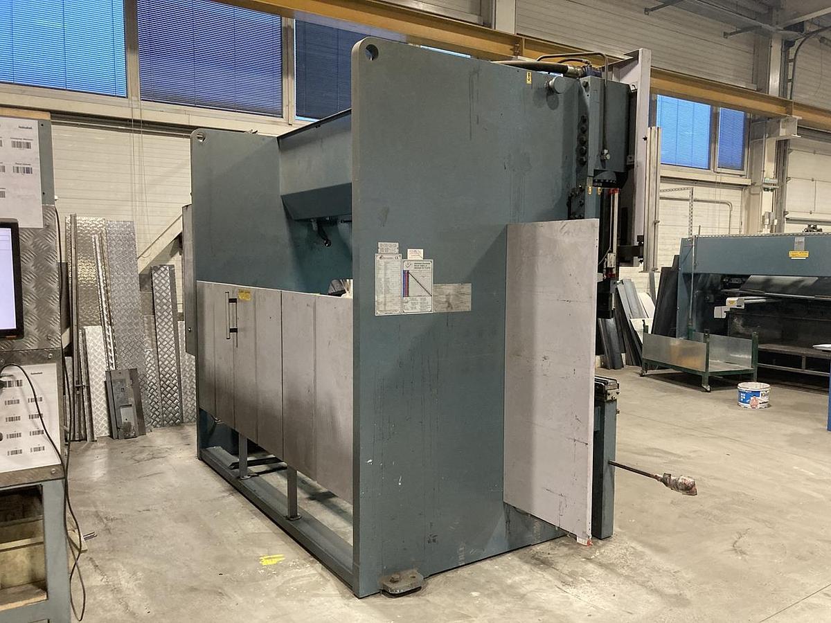 Used Durma AD-R 30175