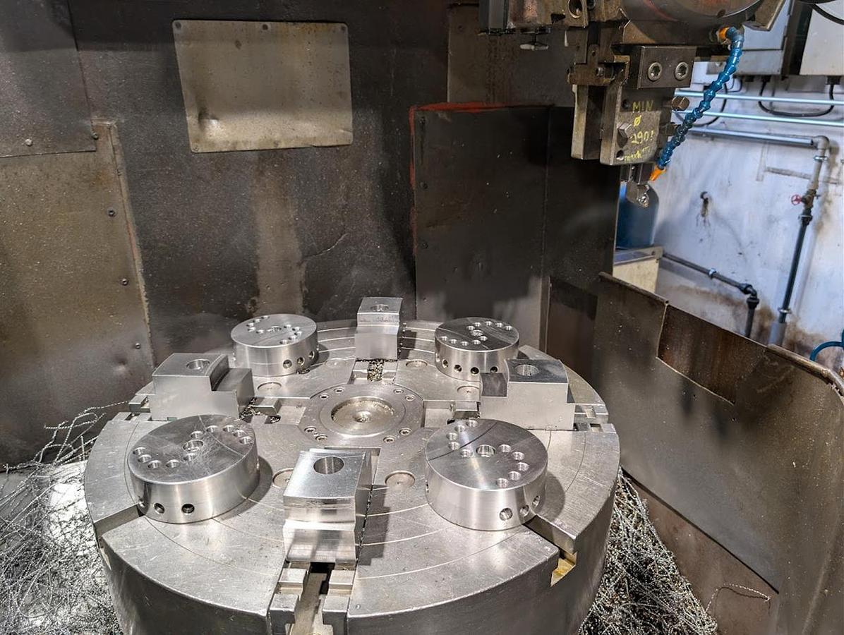 Gebraucht TOS SKJ 8 CNC