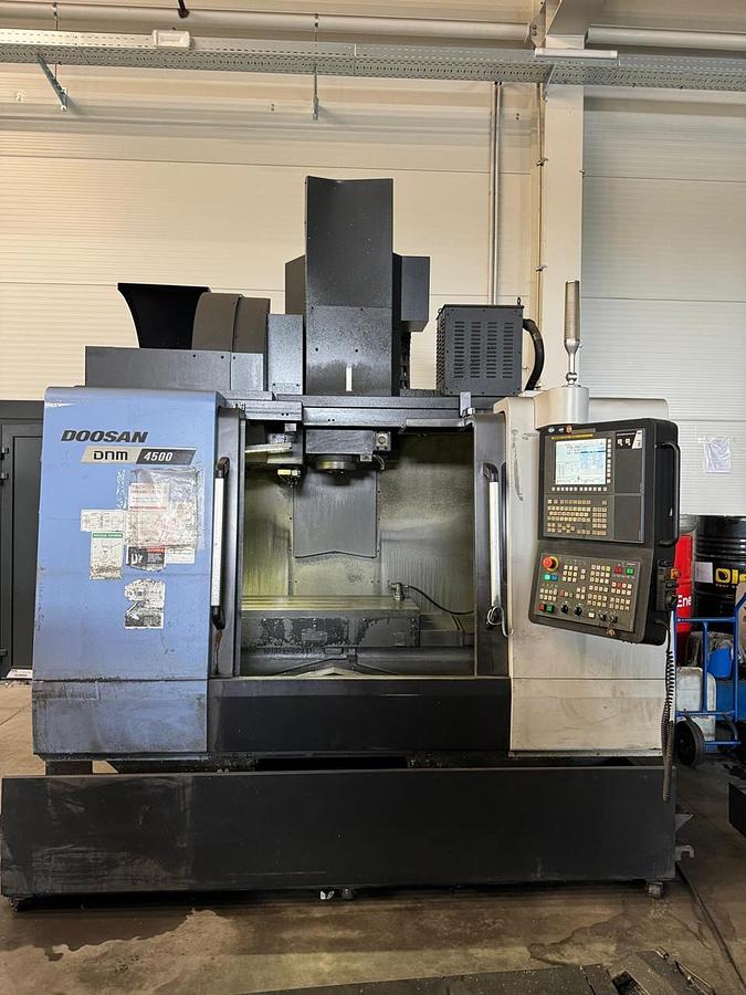 Použitý DOOSAN DNM 4500