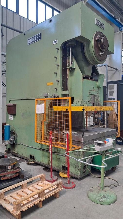 Used Richter PEKR 400