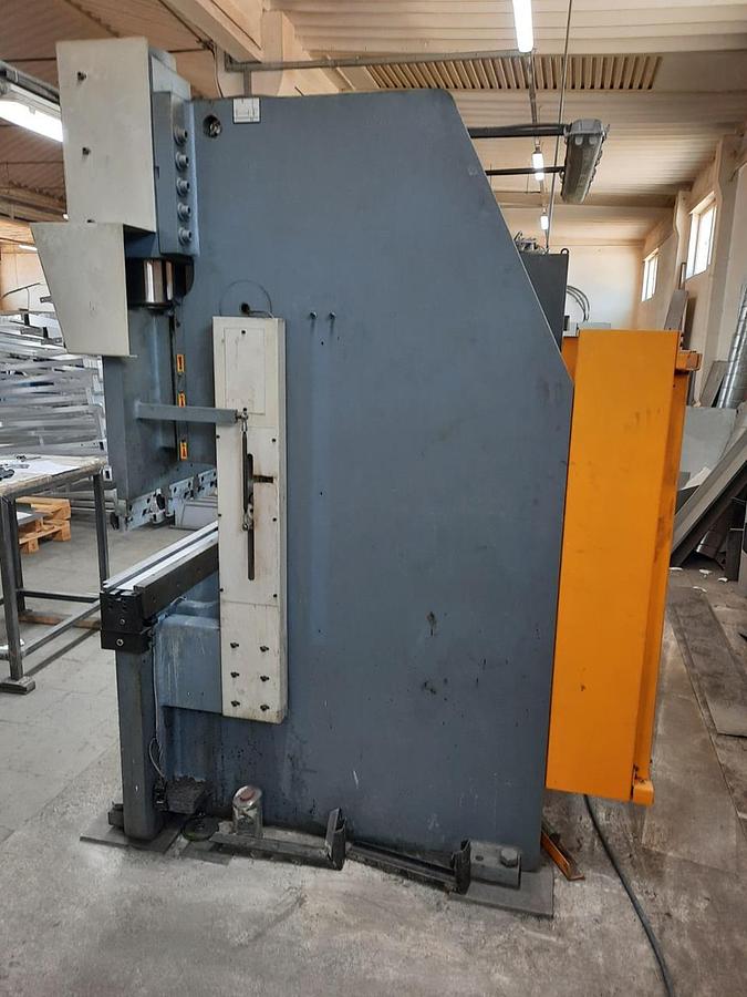 Použitý HACO ERM 30100