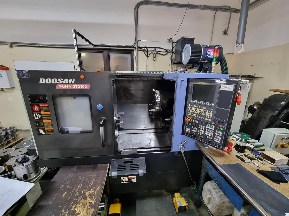 Použitý DOOSAN GT 2100