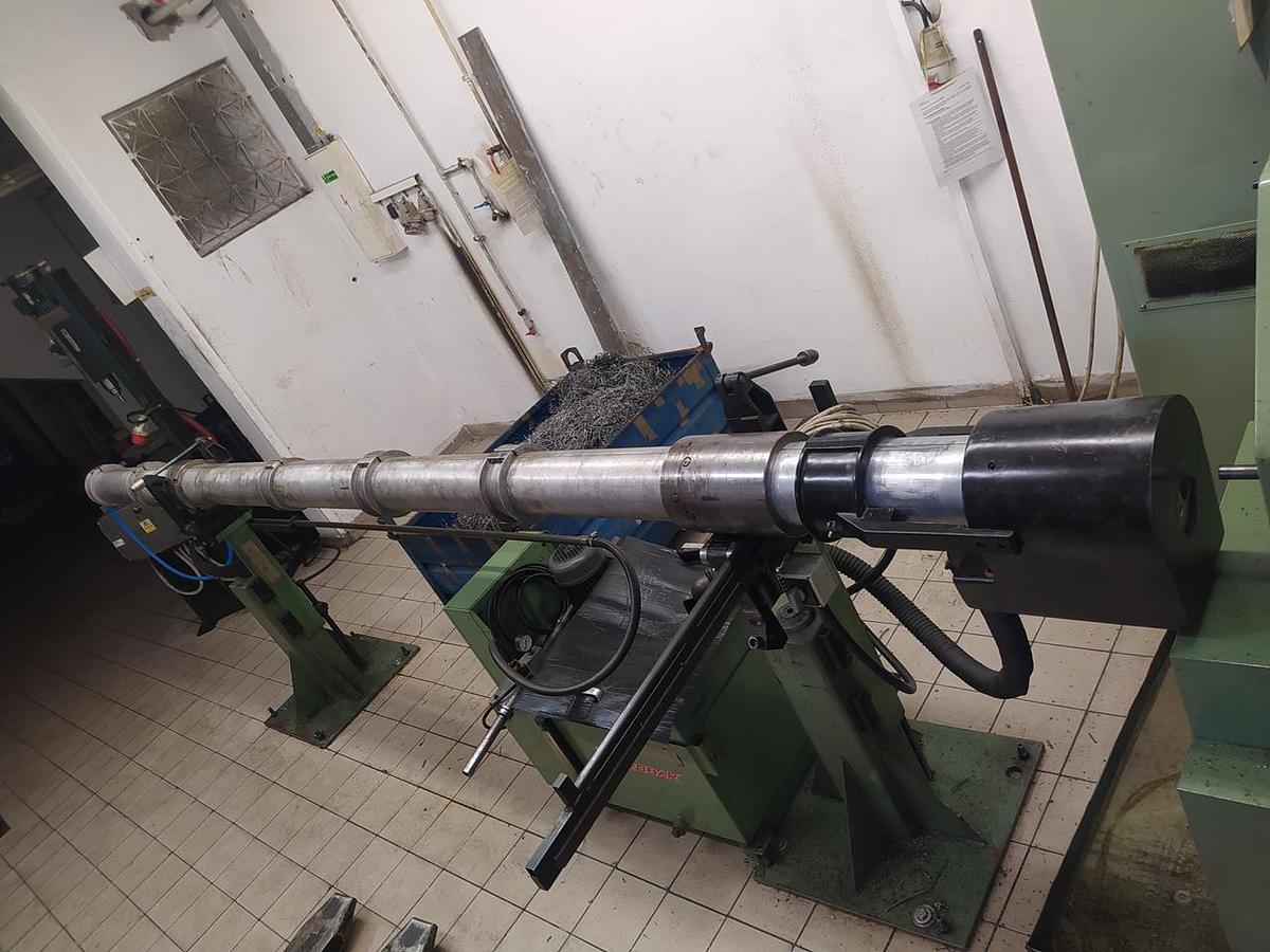 Použitý Okuma LB9-W