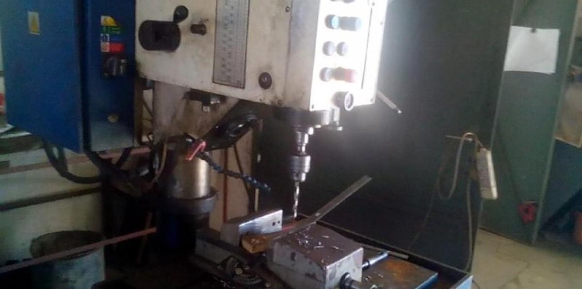 Gebraucht Heltos Castor Staenderbohrmaschine