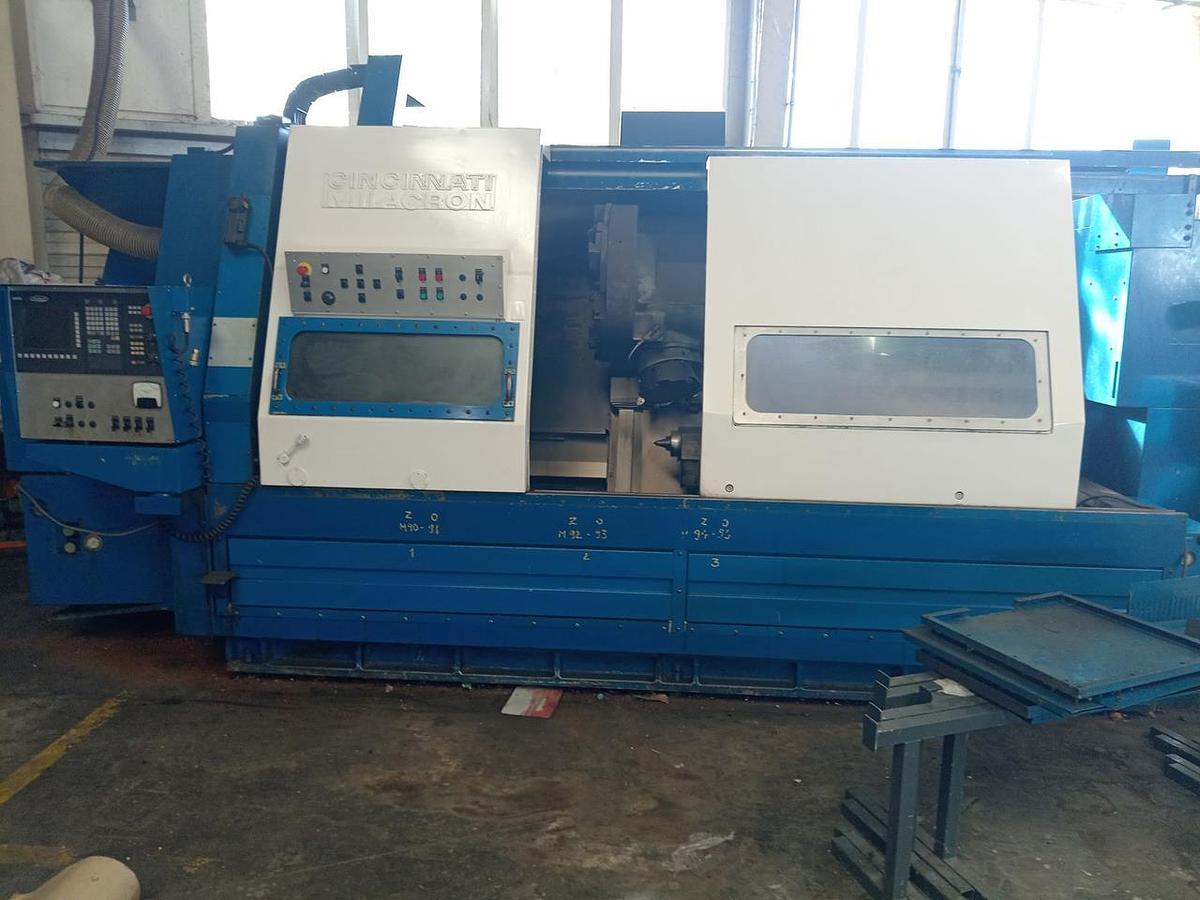 Gebraucht CINCINNATI Milacron 18x100 CINTURN