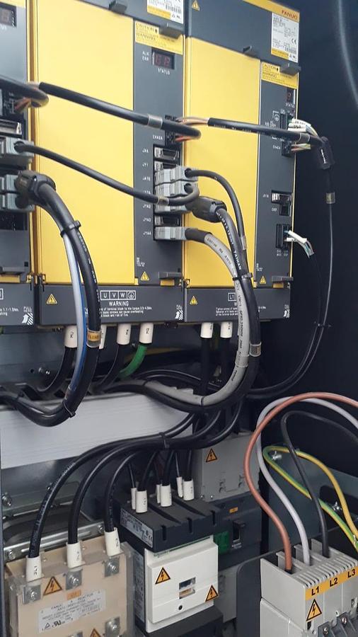 Used DOOSAN PUMA 2600 LM