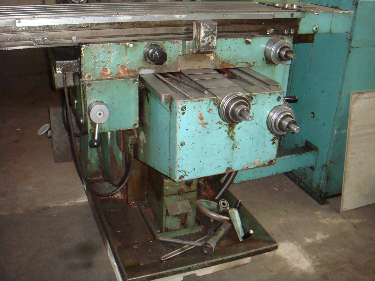 Used Console Milling machines FGH 32