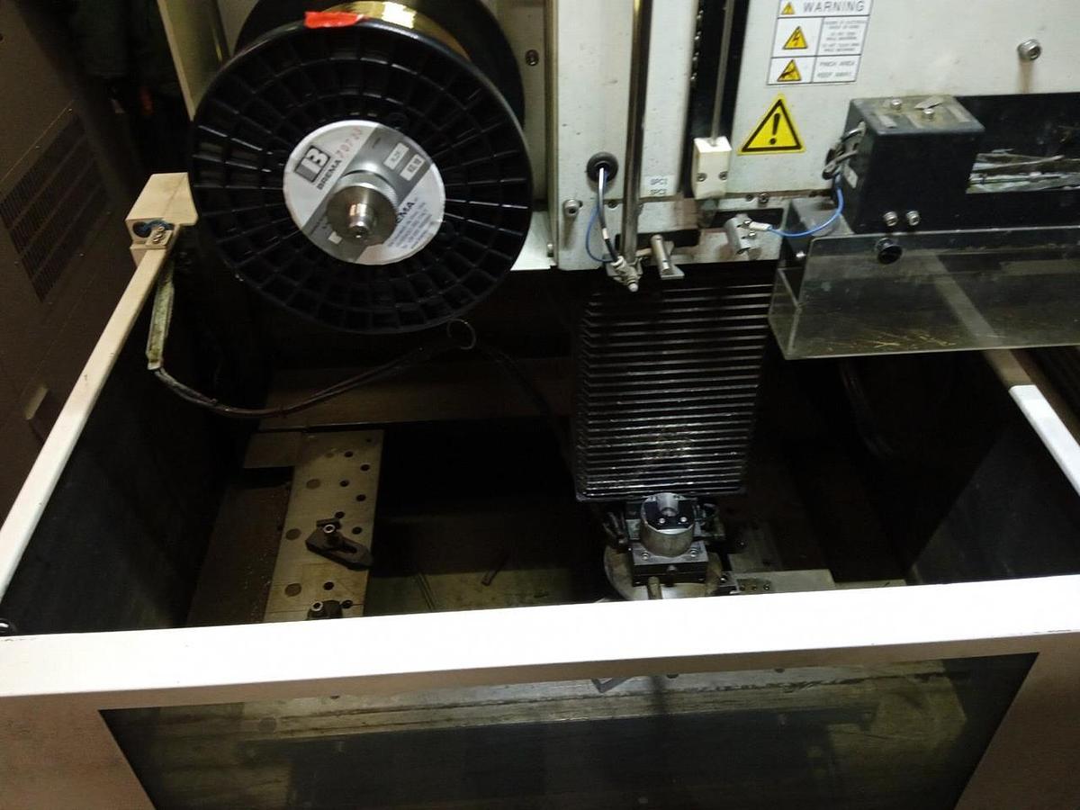 Použitý FANUC ROBOCUT Alpha-0iE