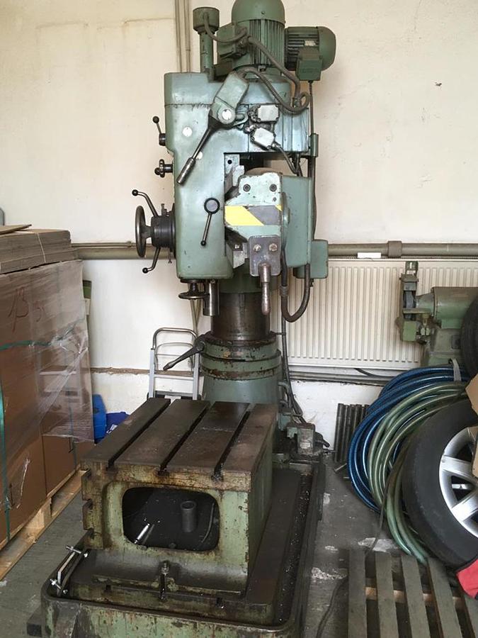 Used Kikinda Radial drilling machine