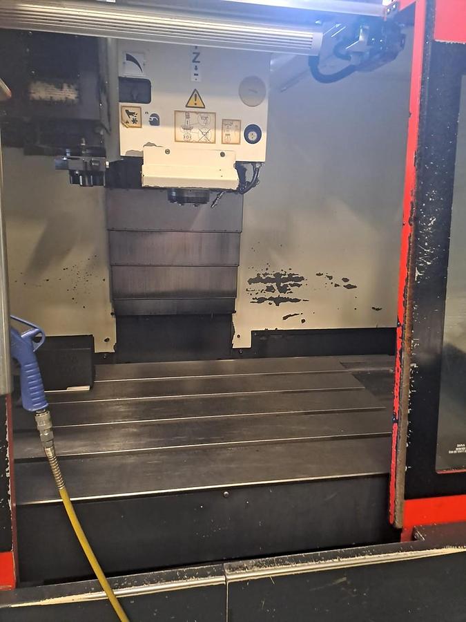 Machining center (vertical) MAS MCV 750 D