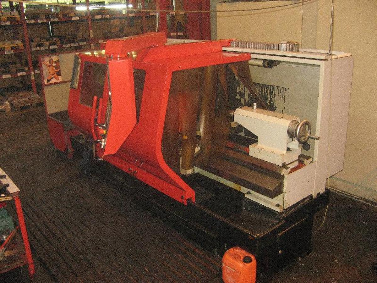 Použitý Emco E-300