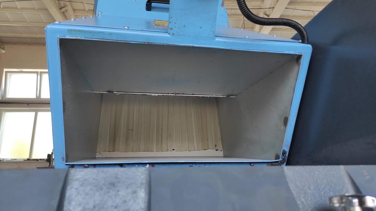 Použitý SHINI Drtič plastů